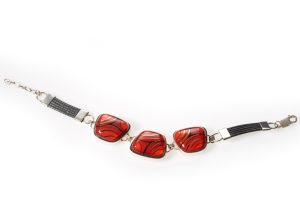 Mediterraneo in Rosso nei gioielli di Barbara Pole